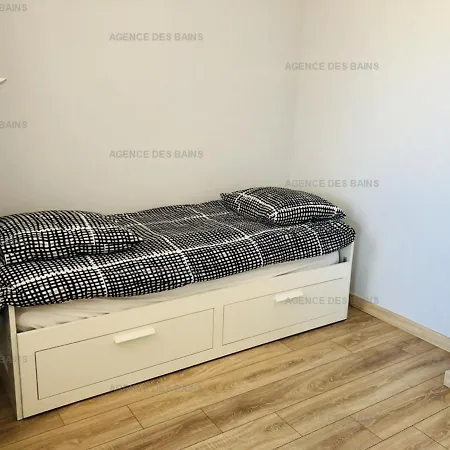 Renove A 200m De La - Parking Prive - Fr-1-433-37 * 阿卡雄